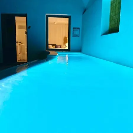 Filira Hotel Perissa (Santorini)